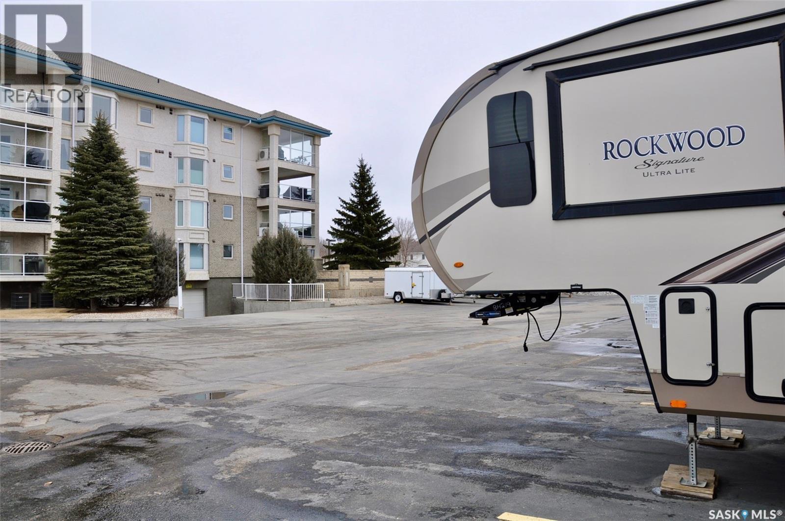 317 325 Keevil Crescent, Saskatoon, Saskatchewan  S7N 4R8 - Photo 46 - SK033048