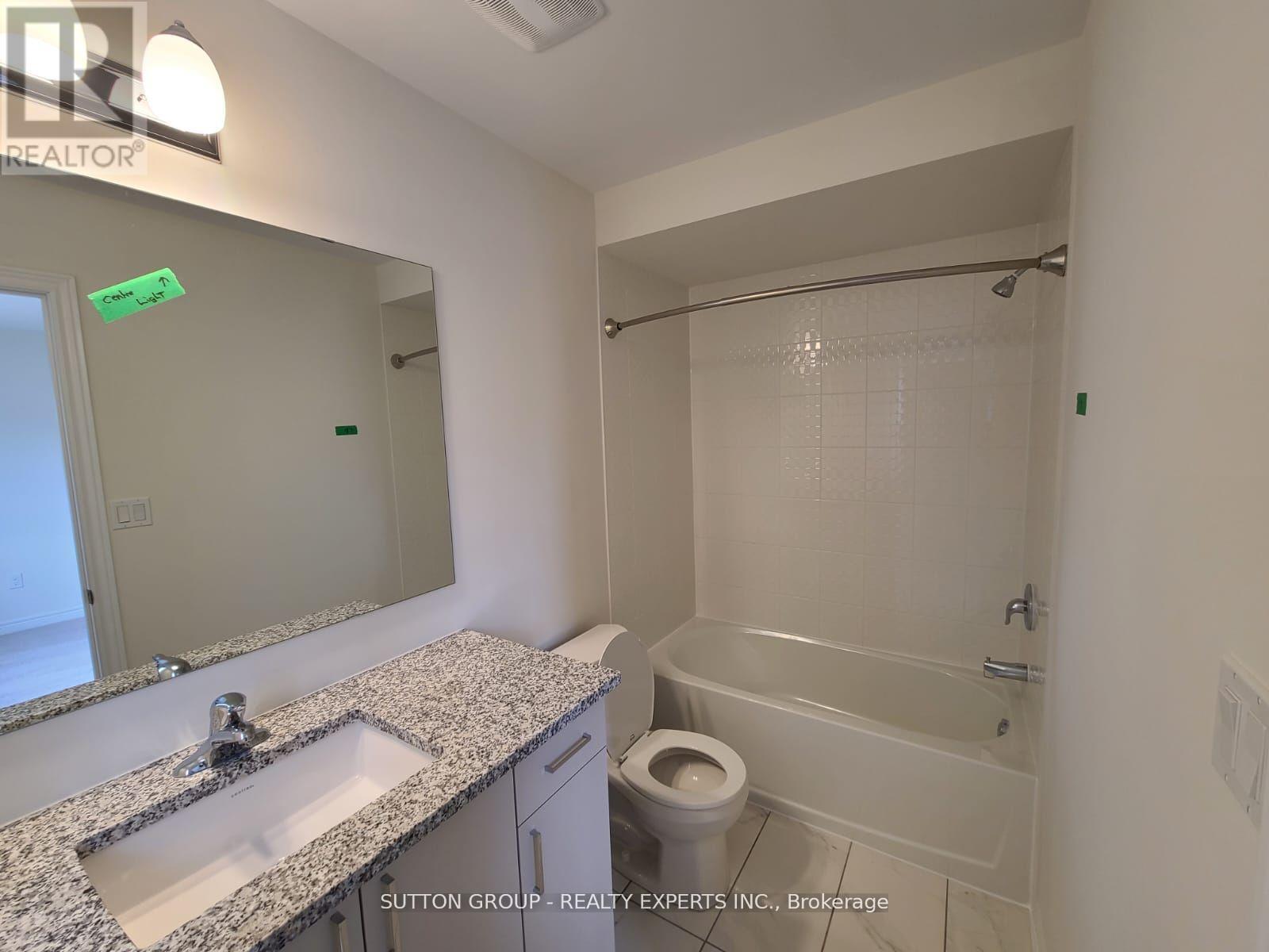 130 Ice Palace Crescent, Oshawa, Ontario  L1H 7K4 - Photo 9 - E13014800