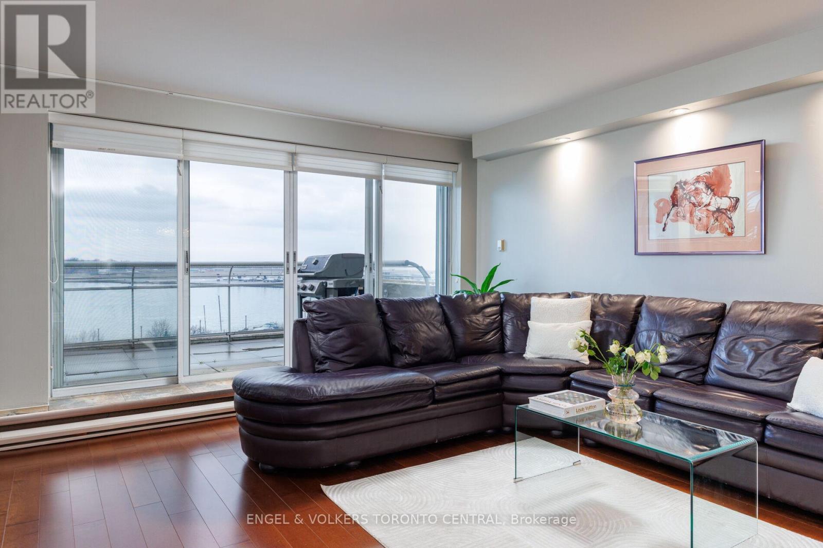 803e - 460 Queens Quay Way W, Toronto, Ontario  M5V 2Y5 - Photo 12 - C12998144
