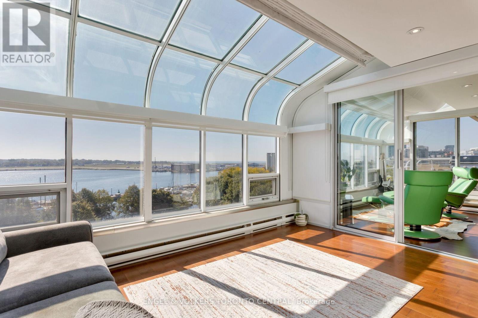 803e - 460 Queens Quay Way W, Toronto, Ontario  M5V 2Y5 - Photo 22 - C12998144