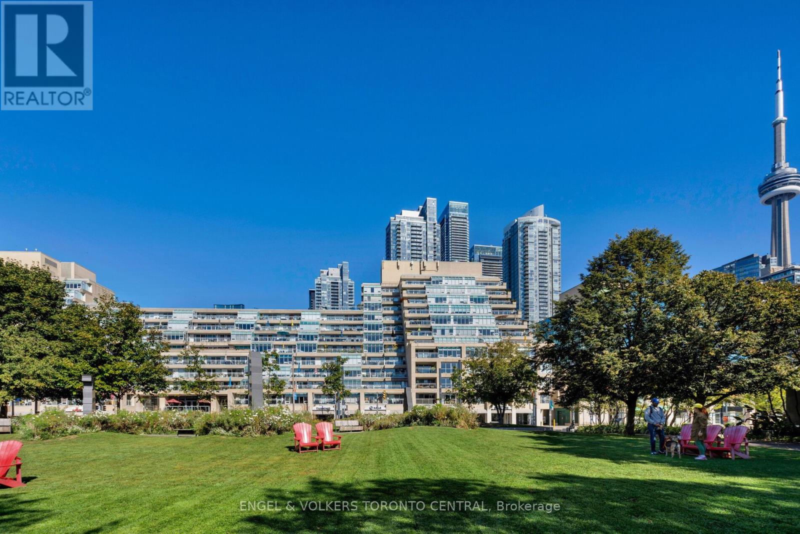 803e - 460 Queens Quay Way W, Toronto, Ontario  M5V 2Y5 - Photo 3 - C12998144
