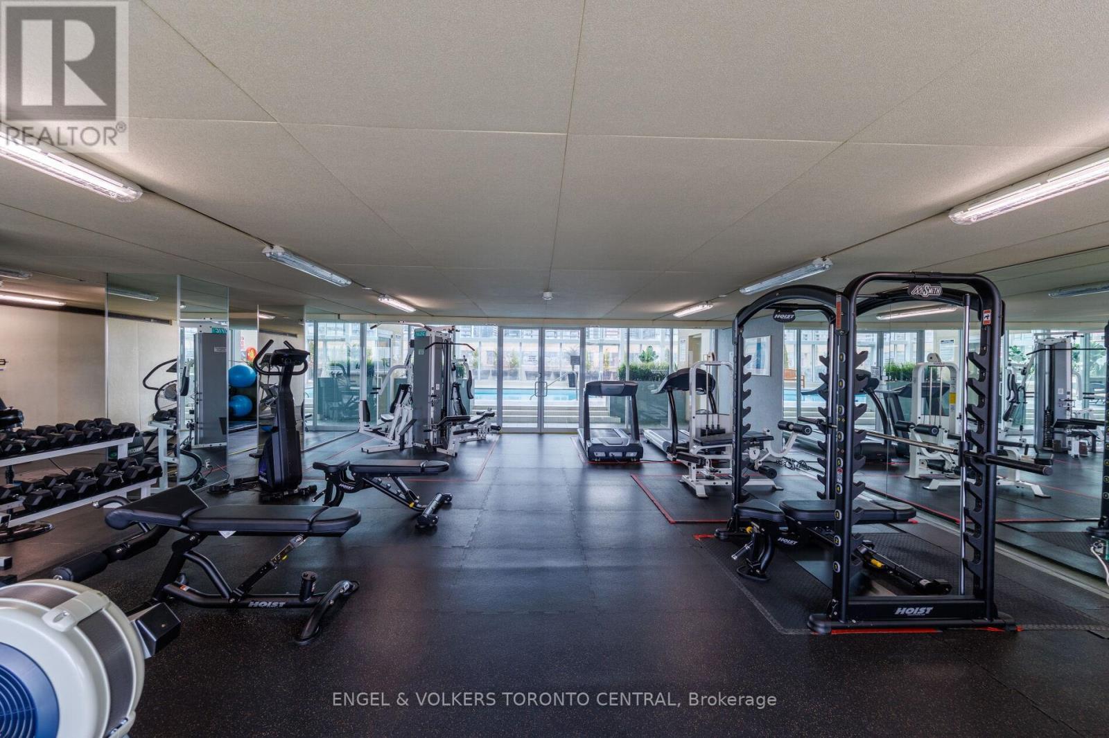 803e - 460 Queens Quay Way W, Toronto, Ontario  M5V 2Y5 - Photo 39 - C12998144