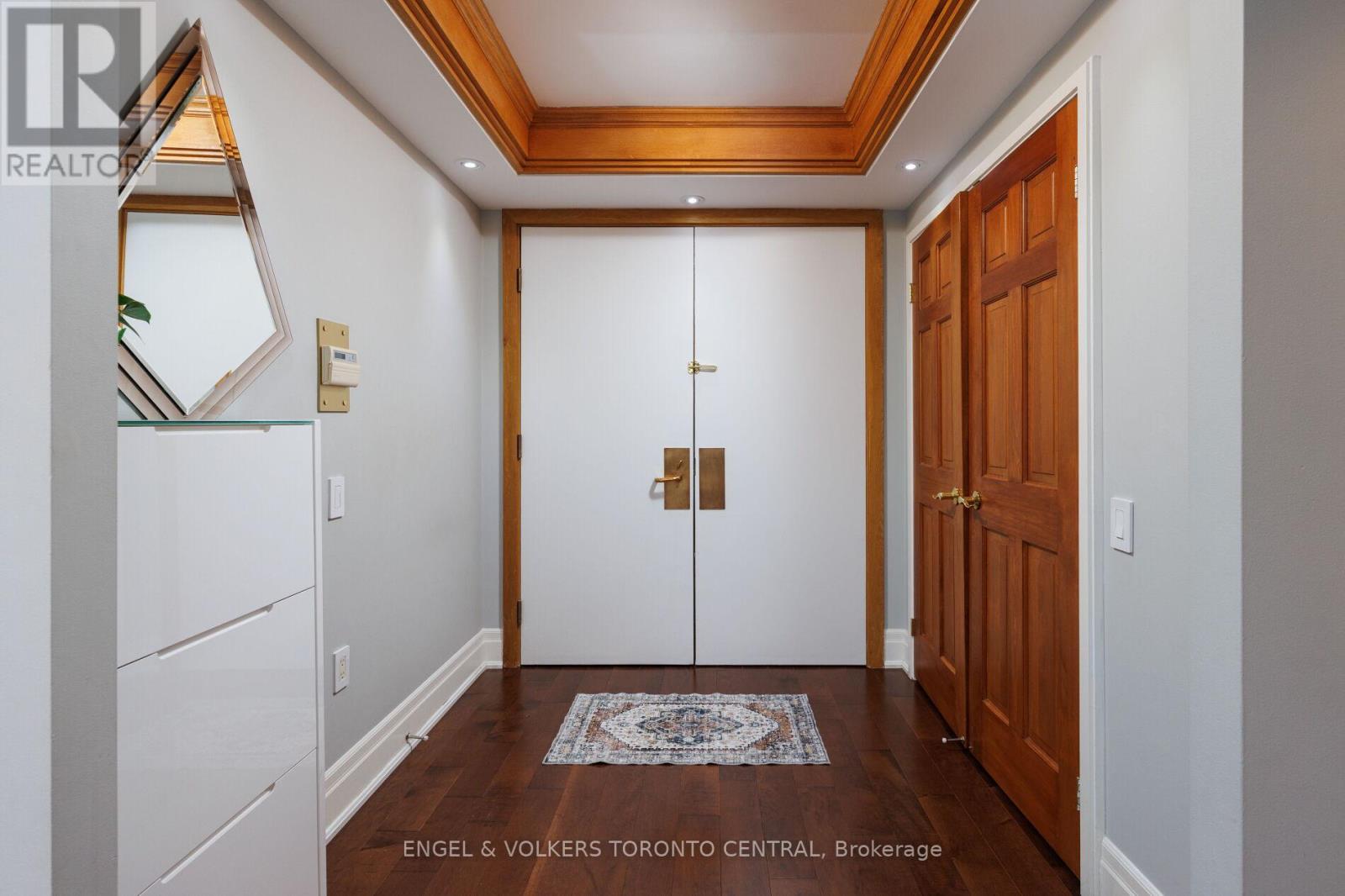 803e - 460 Queens Quay Way W, Toronto, Ontario  M5V 2Y5 - Photo 8 - C12998144