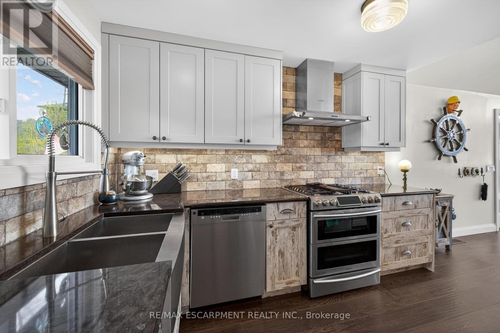 2023 Maple Boulevard, Norfolk, Ontario  N0A 1N2 - Photo 16 - X12899232