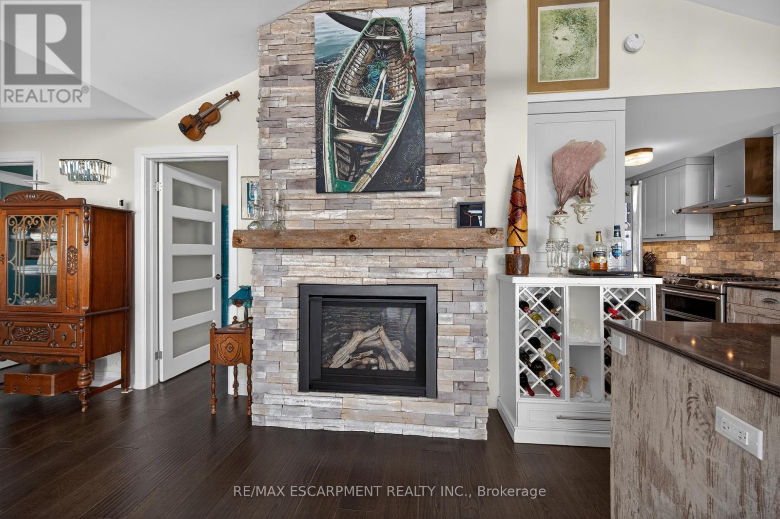 2023 Maple Boulevard, Norfolk, Ontario  N0A 1N2 - Photo 10 - X12899232