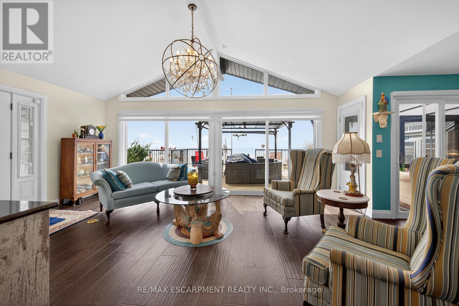 2023 Maple Boulevard, Norfolk, Ontario  N0A 1N2 - Photo 6 - X12899232