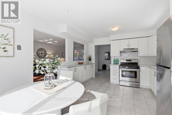 115 Coles Avenue, Vaughan, Ontario  L4L 1L8 - Photo 13 - N13014820