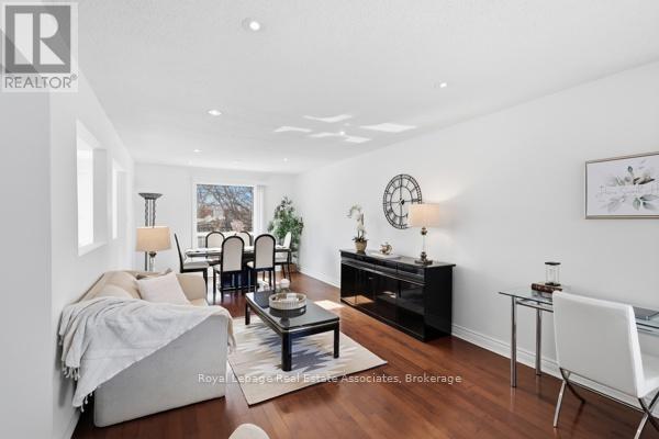 115 Coles Avenue, Vaughan, Ontario  L4L 1L8 - Photo 5 - N13014820