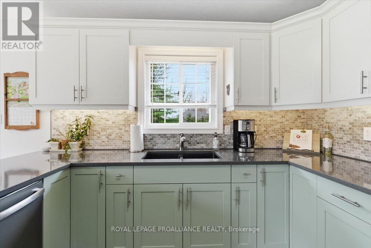 80 Whispering Woods Drive, Quinte West, Ontario  K8V 5P7 - Photo 19 - X13014424