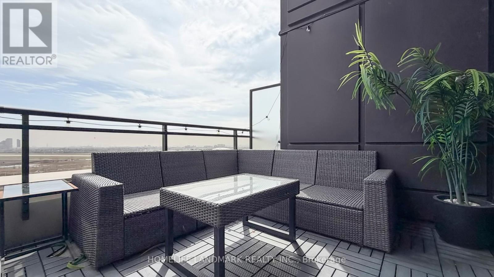 Ph-11 - 1060 Sheppard Avenue W, Toronto, Ontario  M3J 0G7 - Photo 28 - W13014728