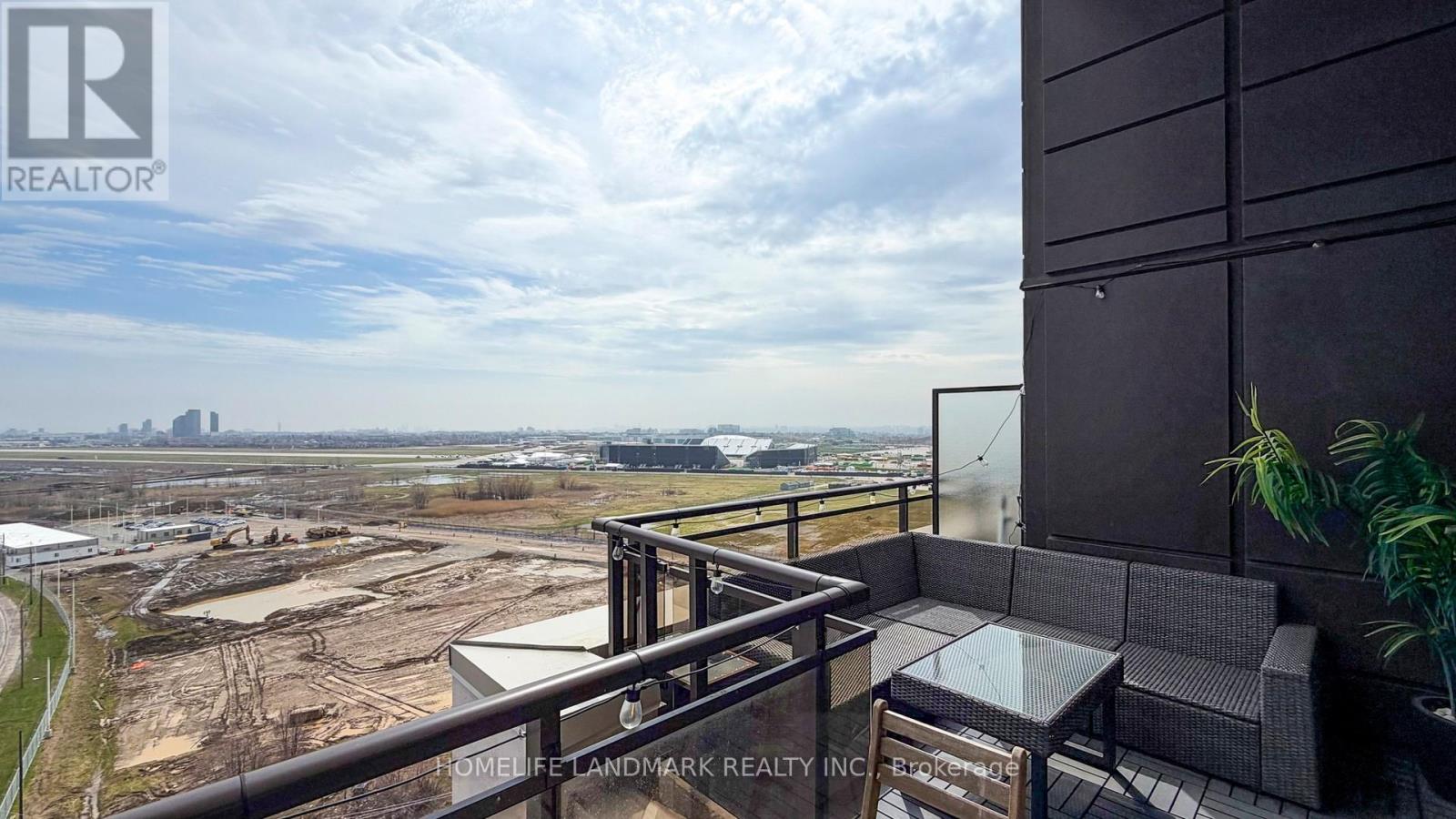 Ph-11 - 1060 Sheppard Avenue W, Toronto, Ontario  M3J 0G7 - Photo 29 - W13014728