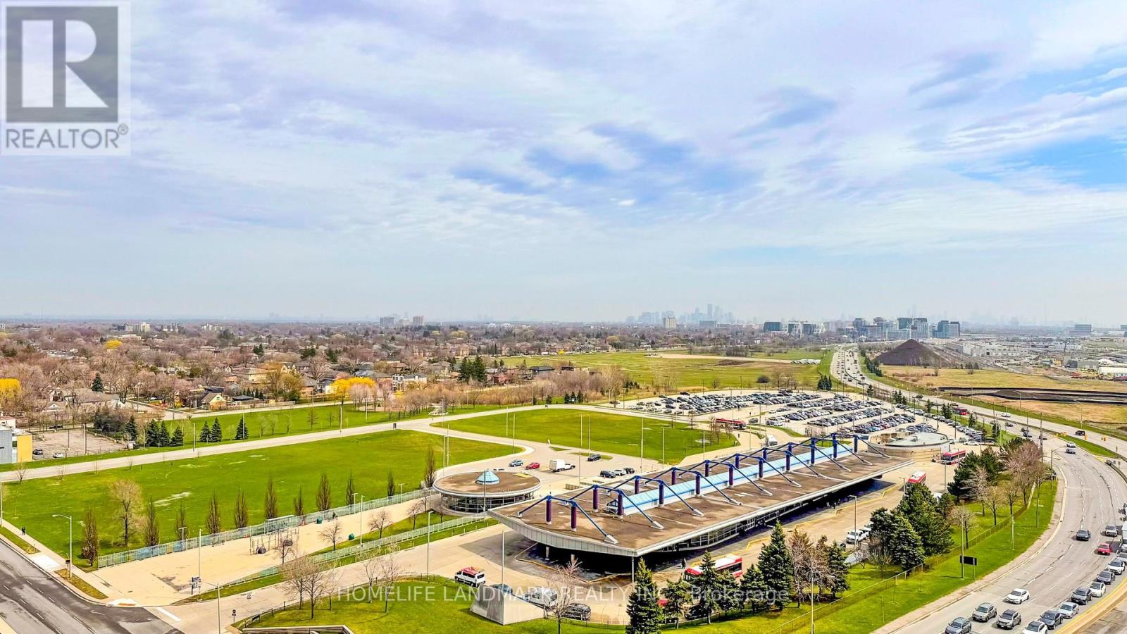 Ph-11 - 1060 Sheppard Avenue W, Toronto, Ontario  M3J 0G7 - Photo 31 - W13014728