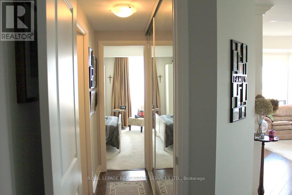 1011 - 1055 Southdown Road, Mississauga, Ontario  L5J 0A3 - Photo 23 - W13014752