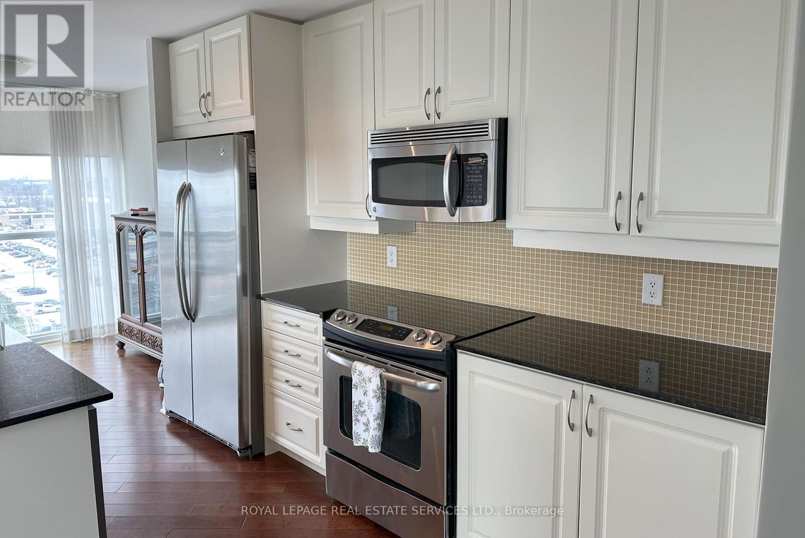 1011 - 1055 Southdown Road, Mississauga, Ontario  L5J 0A3 - Photo 7 - W13014752