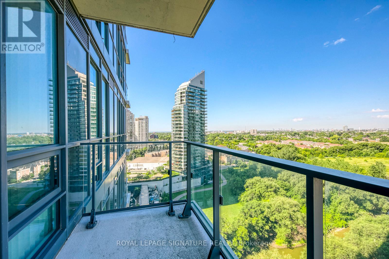 1907 - 2212 Lake Shore Boulevard W, Toronto, Ontario  M8V 0C2 - Photo 14 - W13014776