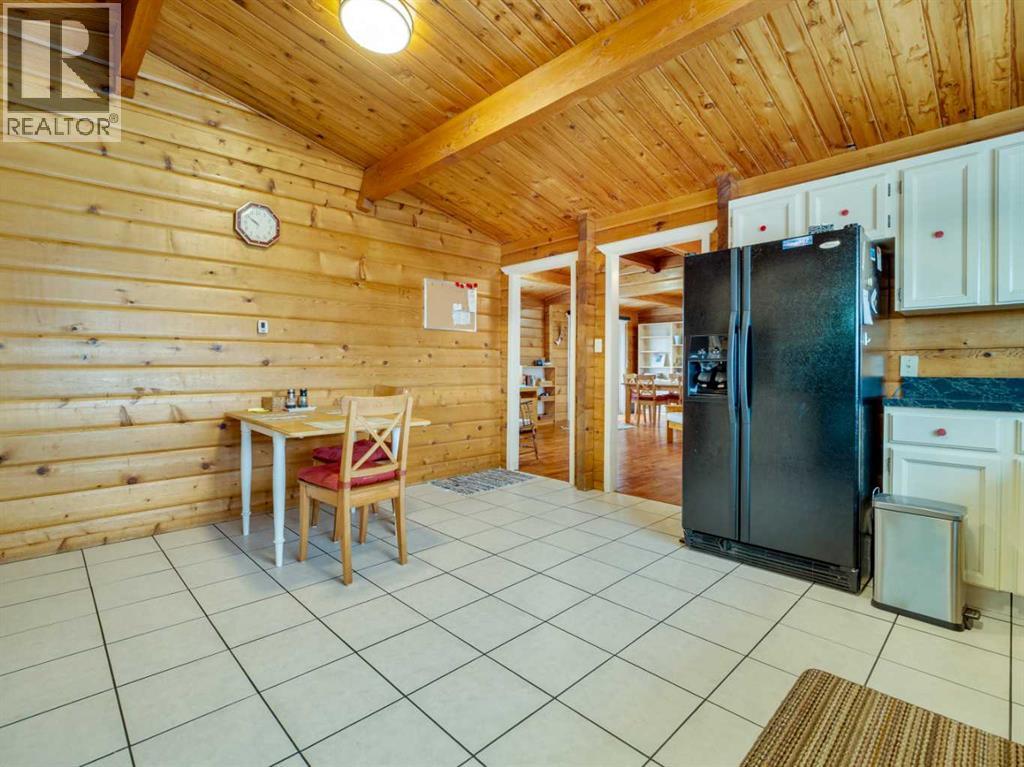 173065 Twp 102, Rural Taber, Alberta  T1G 2C9 - Photo 13 - A2293357