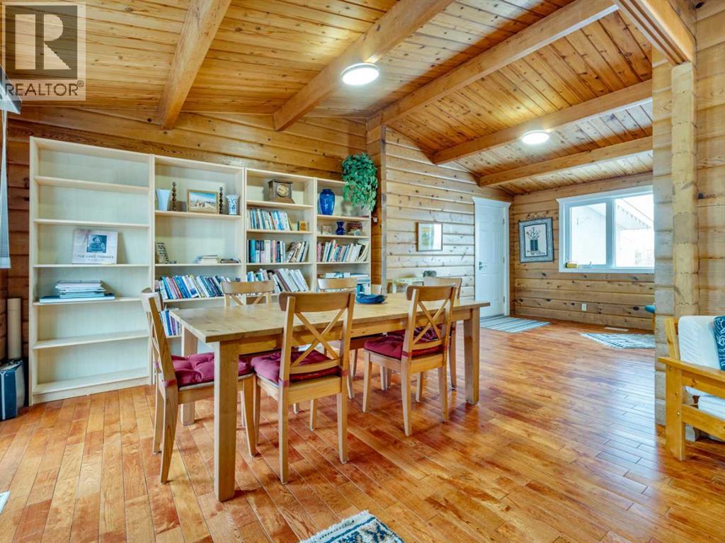 173065 Twp 102, Rural Taber, Alberta  T1G 2C9 - Photo 7 - A2293357