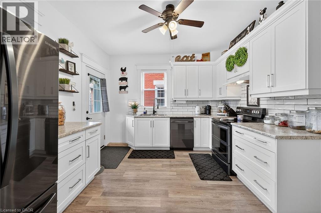 22 Griffith Street, Welland, Ontario  L3B 4G4 - Photo 16 - 40821469