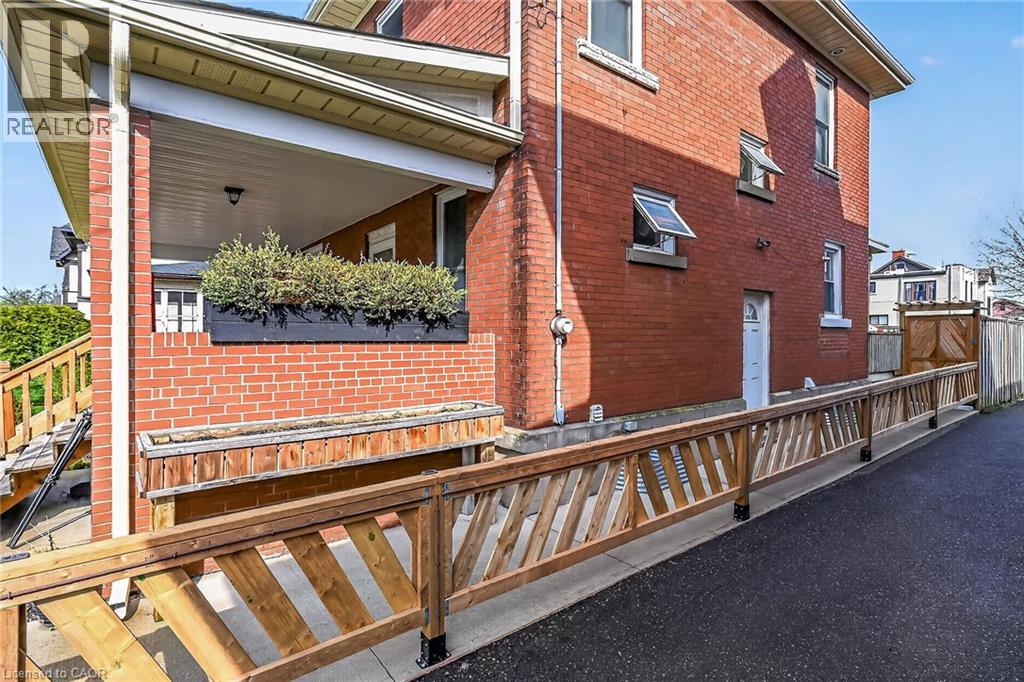 22 Griffith Street, Welland, Ontario  L3B 4G4 - Photo 46 - 40821469