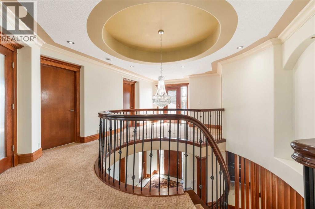 8 Coulee Park Sw, Calgary, Alberta  T3H 5J5 - Photo 31 - A2299481