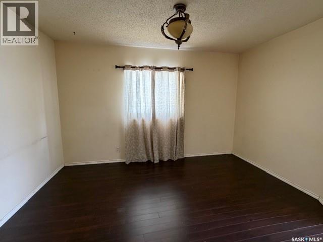 405 18th Street W, Saskatoon, Saskatchewan  S7M 1C7 - Photo 6 - SK033238