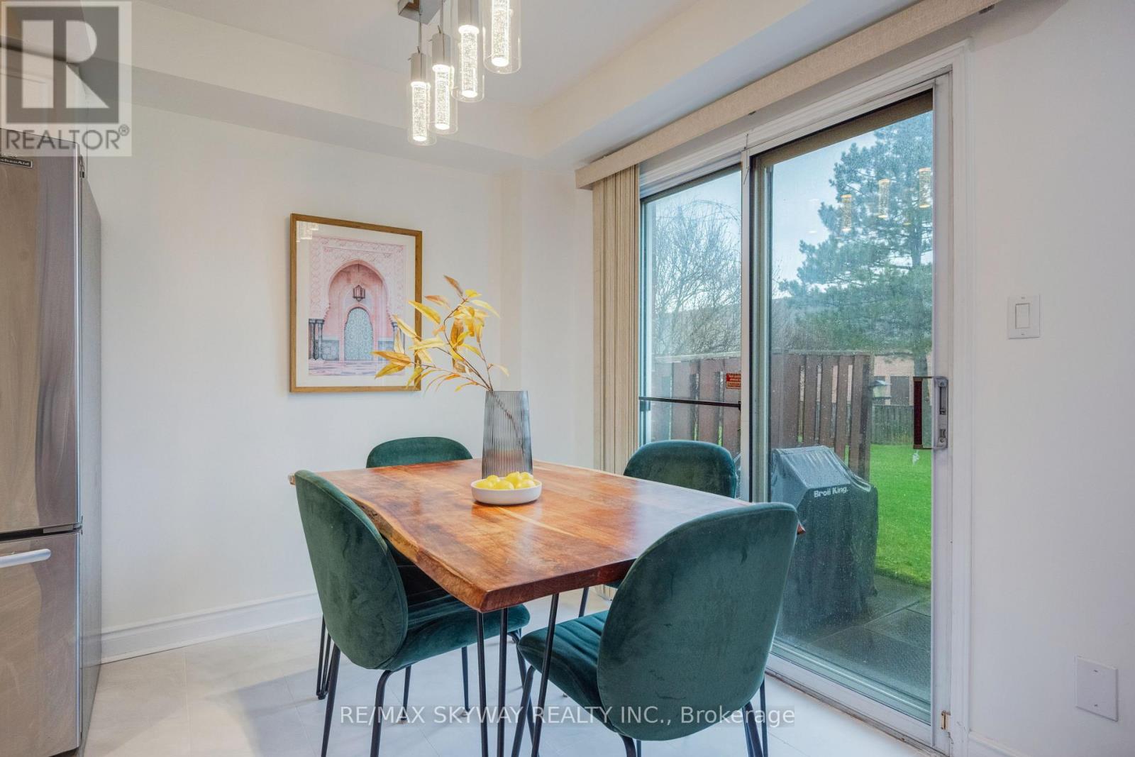 44 - 1485 Torrington Drive, Mississauga, Ontario  L5V 1Y3 - Photo 12 - W13014328