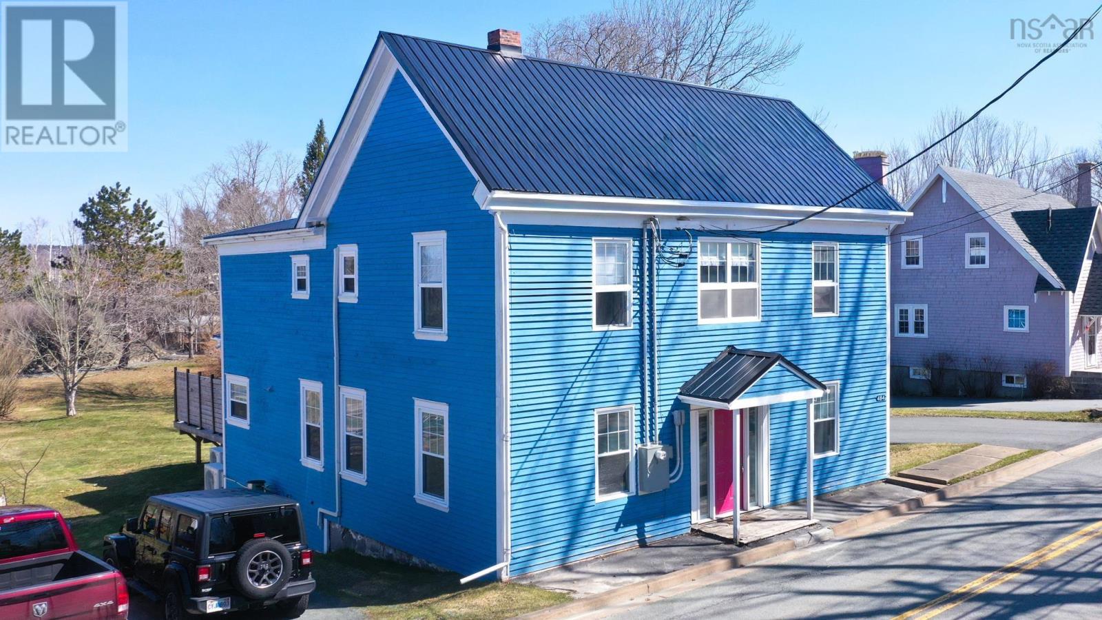 484 Main Street, liverpool, Nova Scotia