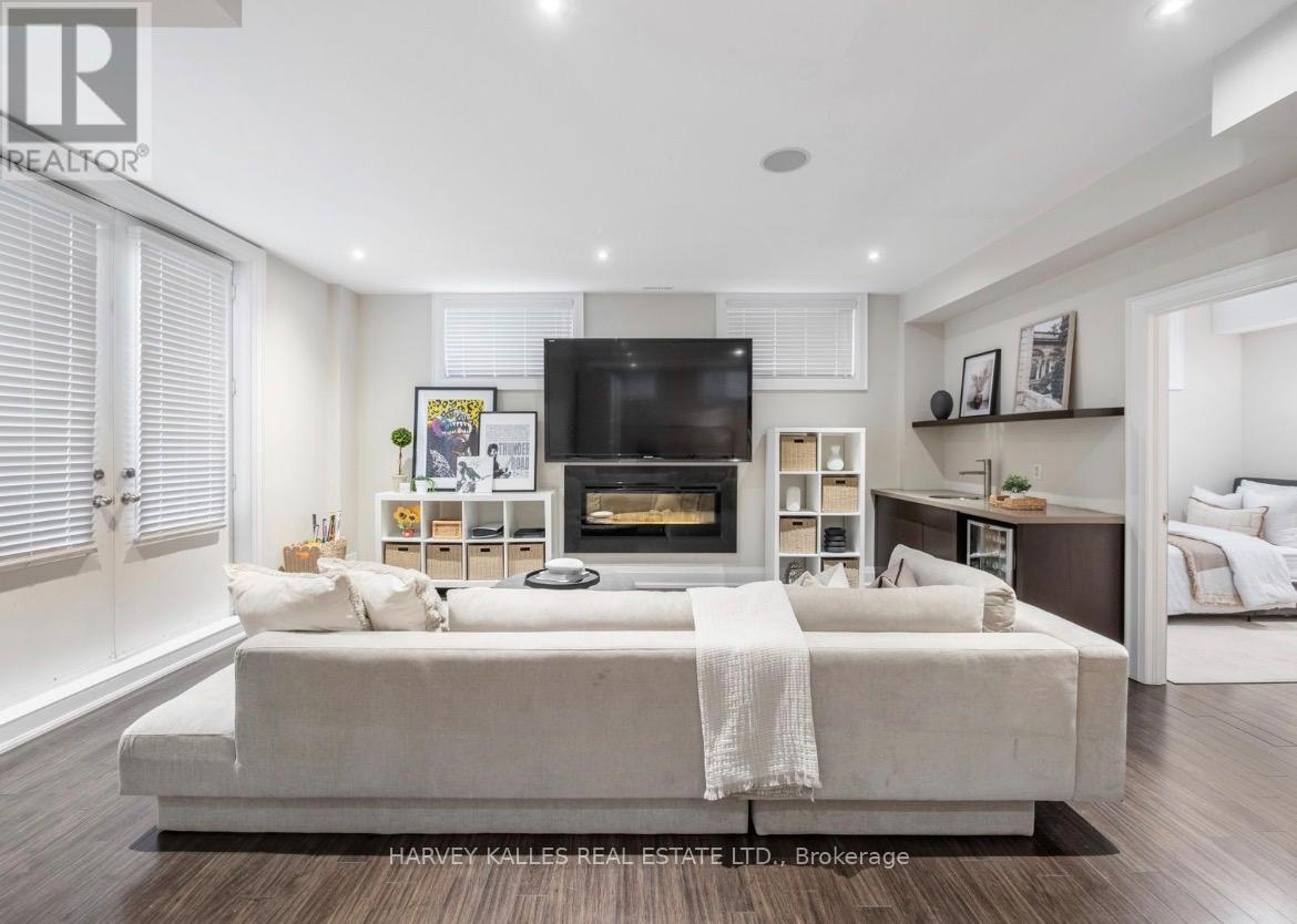 190 Carmichael Avenue, Toronto, Ontario  M5M 2X3 - Photo 27 - C12970666