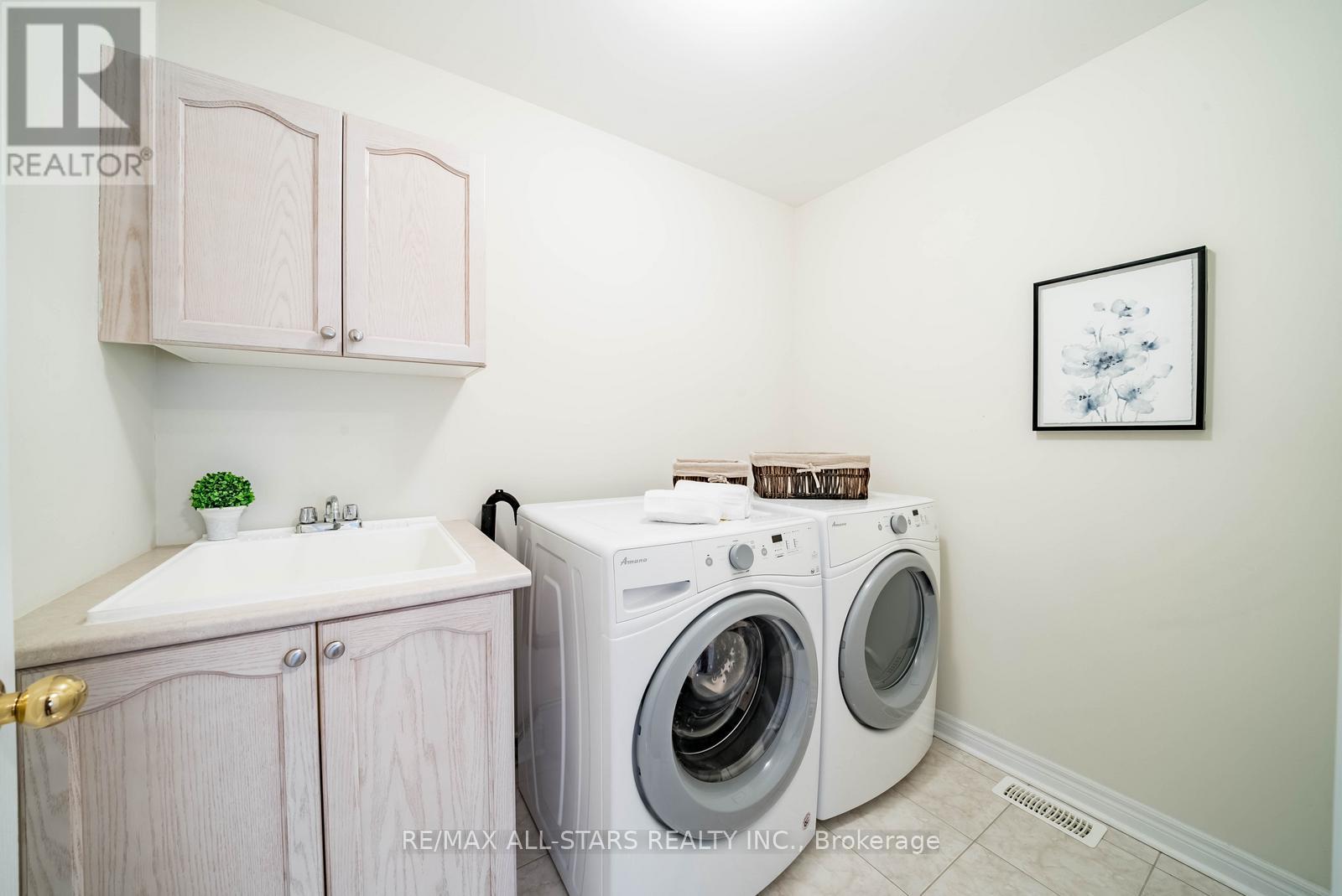 18 Jonas Millway, Whitchurch-Stouffville, Ontario  L4A 0M4 - Photo 36 - N12808336