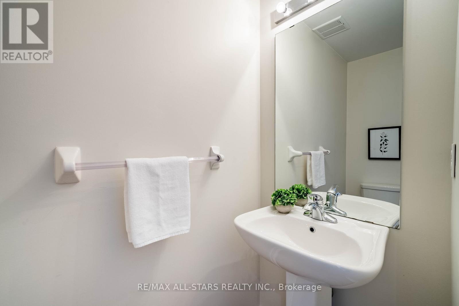 280 Sandale Road, Whitchurch-Stouffville, Ontario  L4A 0Y4 - Photo 16 - N12826986