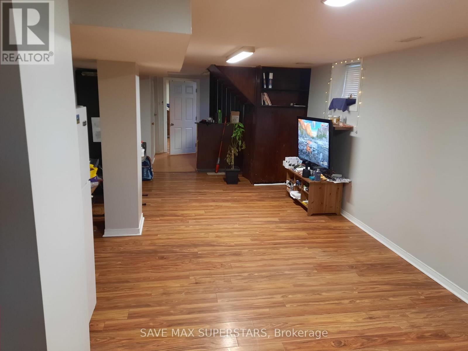 Lower - 155 Gunn Street, Barrie, Ontario  L4M 2H8 - Photo 3 - S13013330