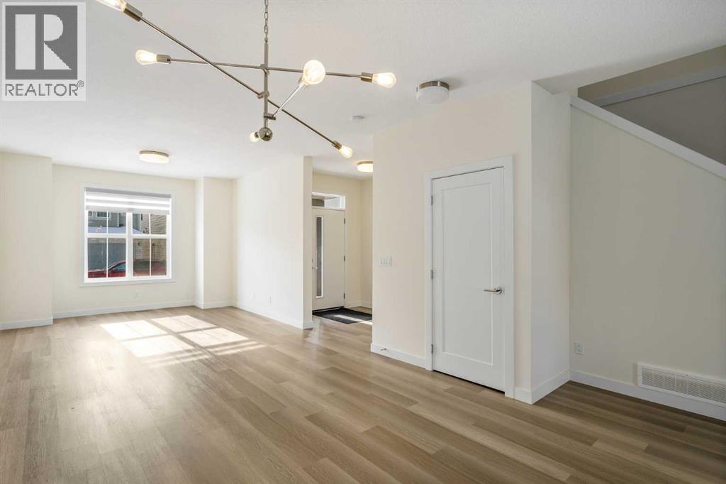 1308 South Point Parade Sw, Airdrie, Alberta  T4B 5P3 - Photo 7 - A2284050