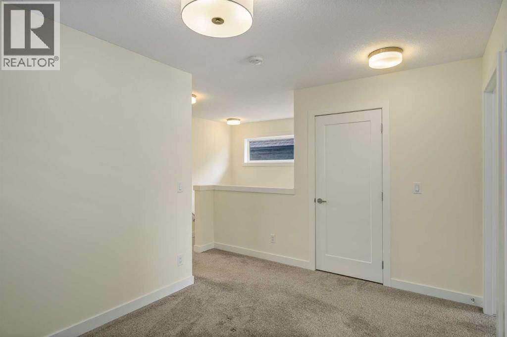 1308 South Point Parade Sw, Airdrie, Alberta  T4B 5P3 - Photo 25 - A2284050