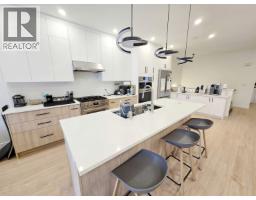 20 5201 OAKMOUNT CRESCENT, Burnaby, British Columbia