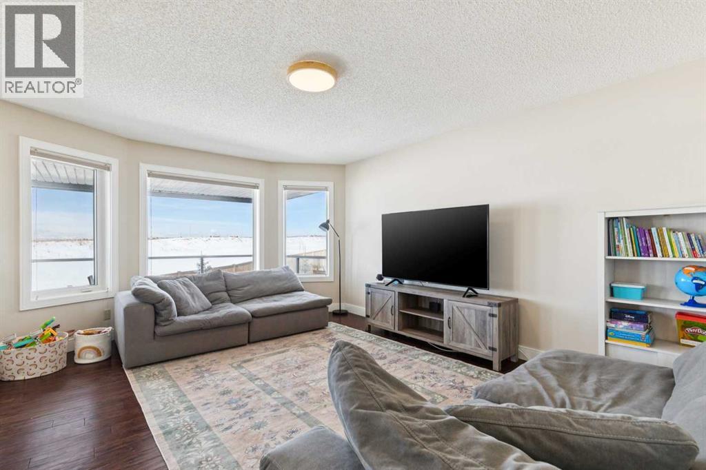 642 Schooner Cove Nw, Calgary, Alberta  T3L 1Z1 - Photo 23 - A2296009