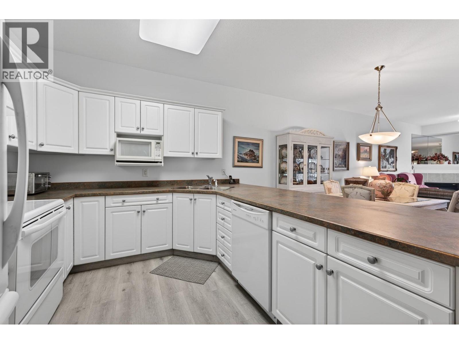 2300 Benvoulin Road Unit# 105, Kelowna, British Columbia  V1W 2C6 - Photo 14 - 10383949