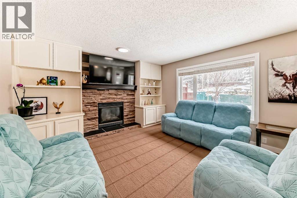 212 Sienna Park Drive SW, Calgary, Alberta  T3H 3L5 - Photo 12 - A2298763