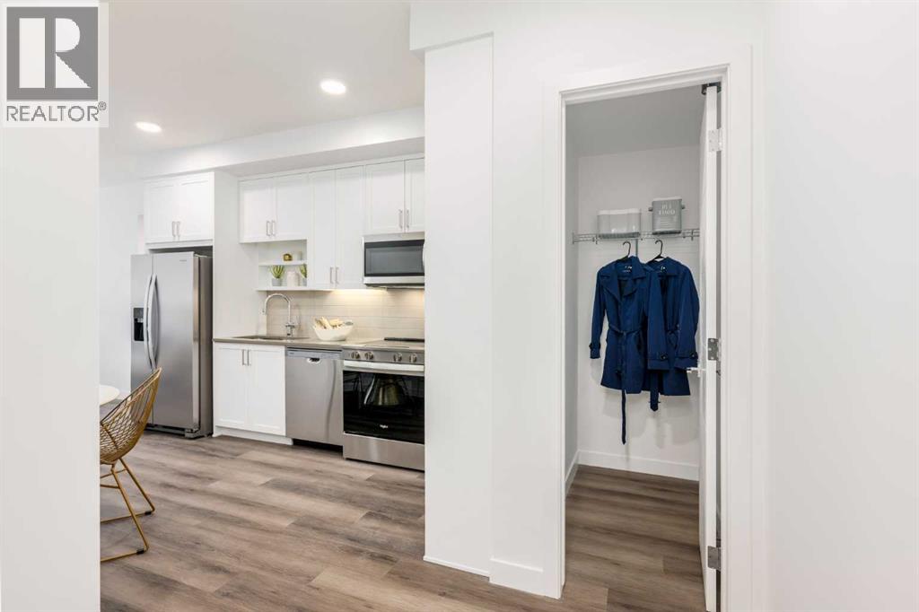 301, 3107 Warren Street Nw, Calgary, Alberta  T3B 6N7 - Photo 6 - A2300964