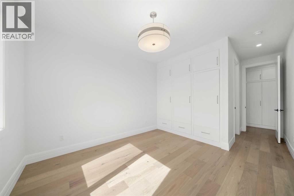 2407 4 Avenue NW, Calgary, Alberta  T2N 0P3 - Photo 30 - A2301518