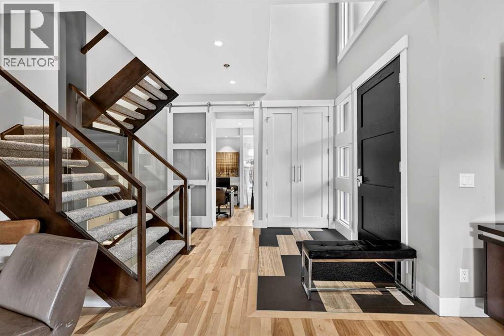 2718 19 Street SW, Calgary, Alberta  T2T 5B3 - Photo 9 - A2302193