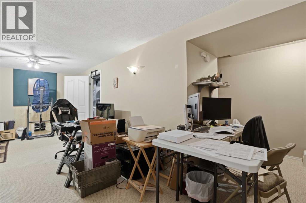 35, 740 Bracewood Drive Sw, Calgary, Alberta  T2W 3N3 - Photo 21 - A2302611