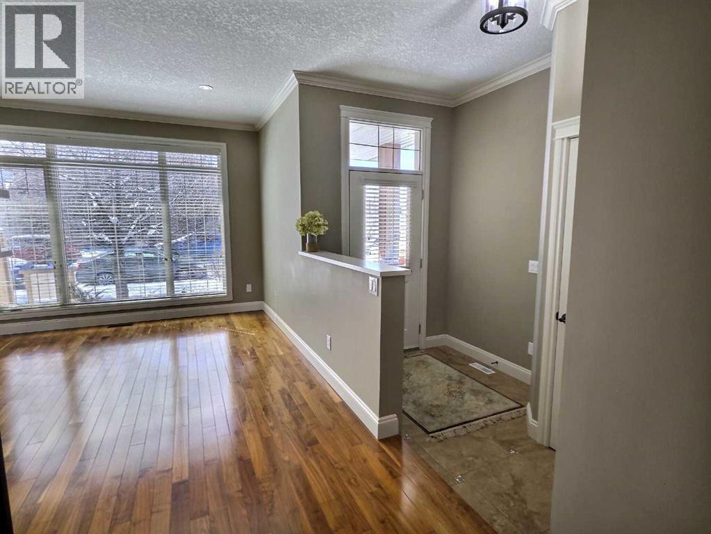 1, 406 19 Avenue NE, Calgary, Alberta  T2E 1P3 - Photo 3 - A2303038