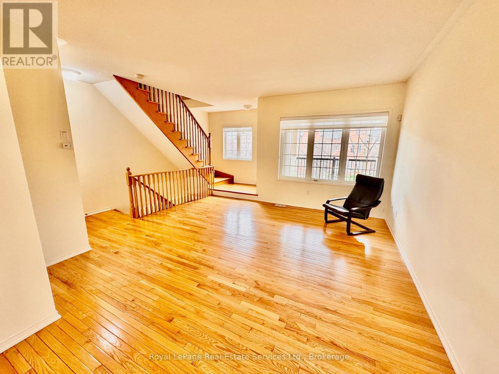 27 - 97 Georgian Drive, Oakville, Ontario  L6H 0E7 - Photo 8 - W13014240