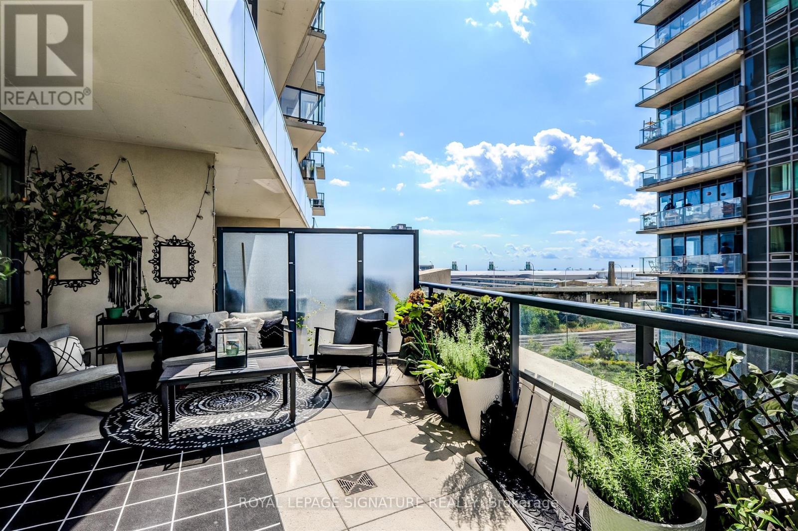 517 - 51 East Liberty Street, Toronto, Ontario  M6K 3P8 - Photo 14 - C13014880