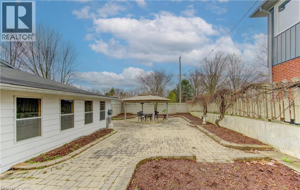 196 Lourdes Street, Waterloo, Ontario  N2L 1N7 - Photo 35 - 40811827