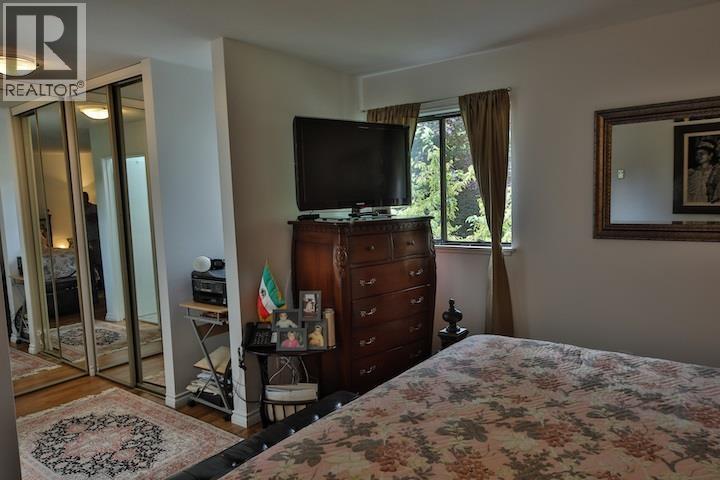1147 Montroyal Boulevard, North Vancouver, British Columbia  V7R 2H8 - Photo 17 - R3112753