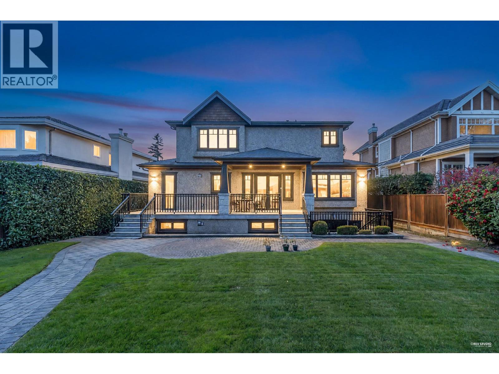 5990 Cartier Street, Vancouver, British Columbia  V6M 3A9 - Photo 2 - R3094826