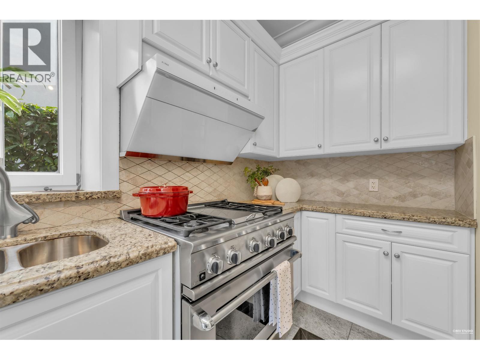 5990 Cartier Street, Vancouver, British Columbia  V6M 3A9 - Photo 9 - R3094826