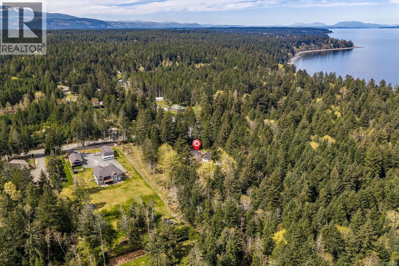 2300 Waveland Rd, Comox, British Columbia  V9J 1X4 - Photo 55 - 1032394