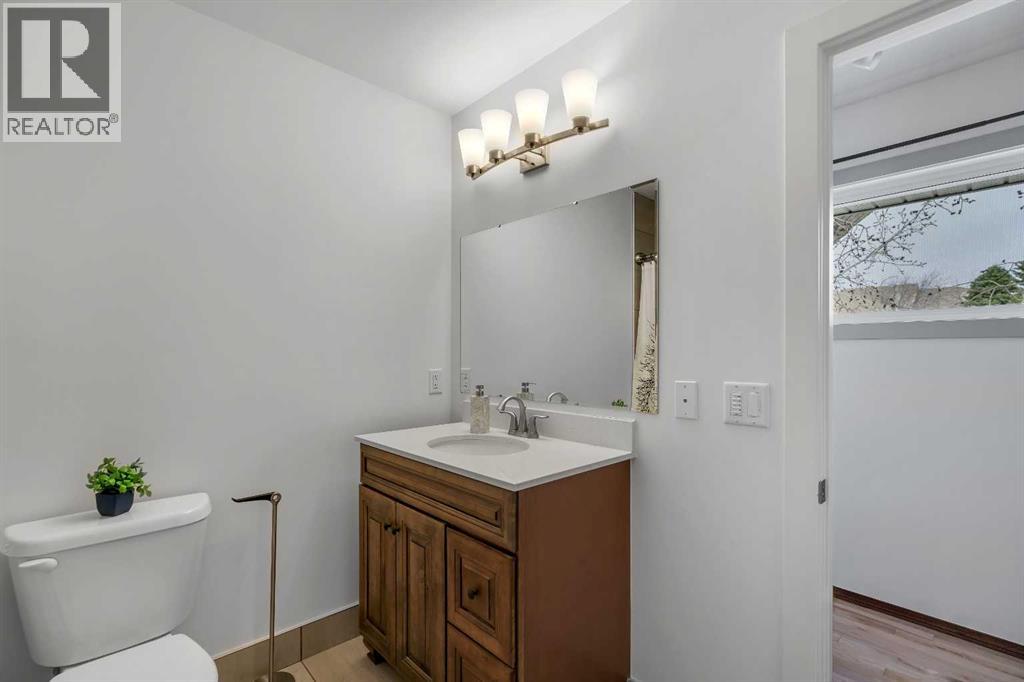 134, 4525 31 Street SW, Calgary, Alberta  T3E 2P8 - Photo 13 - A2302869